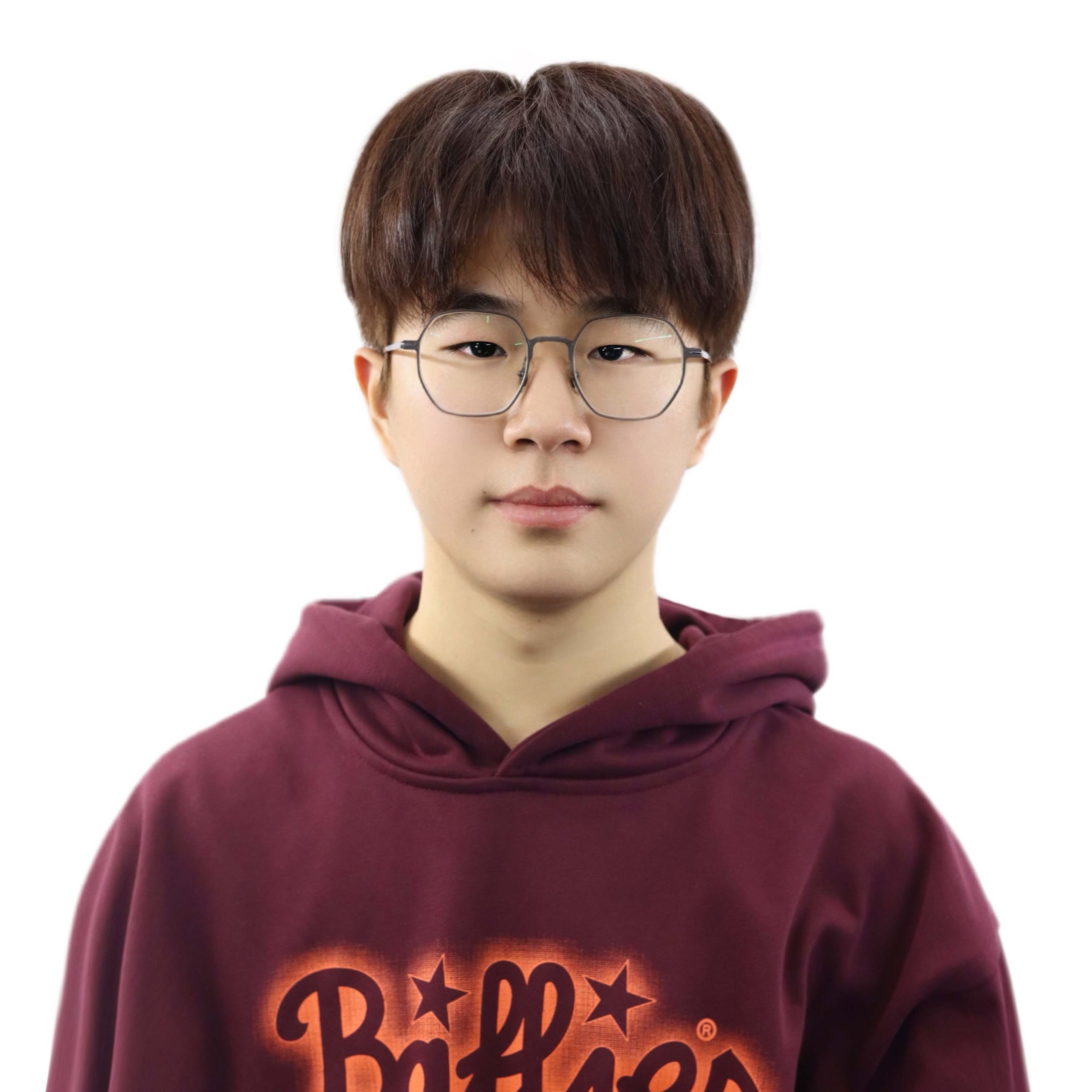 何翔